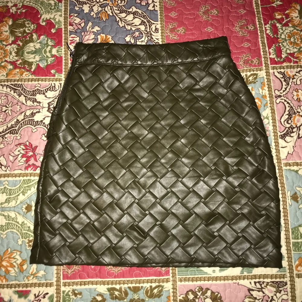 Olive faux leather miniskirt